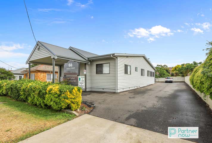 66 Piper Street Tamworth NSW 2340 - Image 2