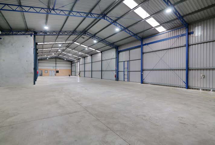 5-7 Valencia Way Maddington WA 6109 - Image 11