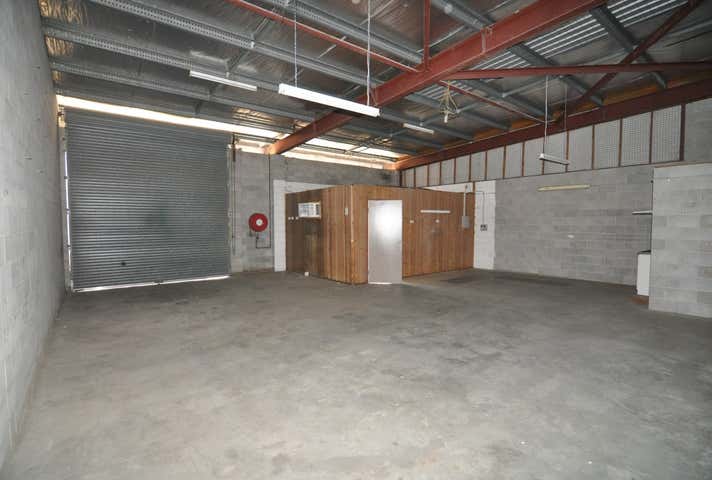 4/62 Keane Street Currajong QLD 4812 - Image 3