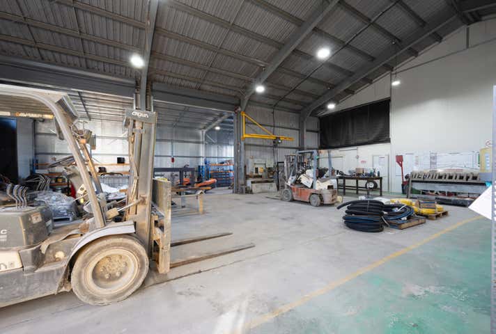 44-46 Enterprise Street Paget QLD 4740 - Image 11