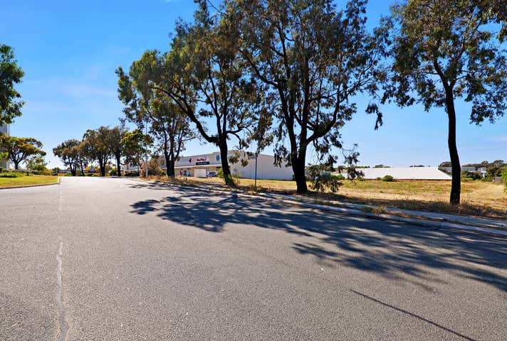 15 Delage Street Joondalup WA 6027 - Image 5