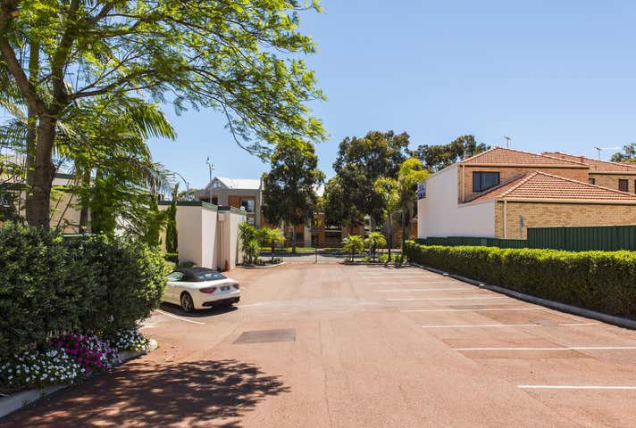 59 Grand Boulevard Joondalup WA 6027 - Image 14