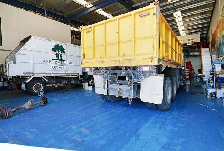 Unit 2, 32 Harrison Road Forrestfield WA 6058 - Image 4