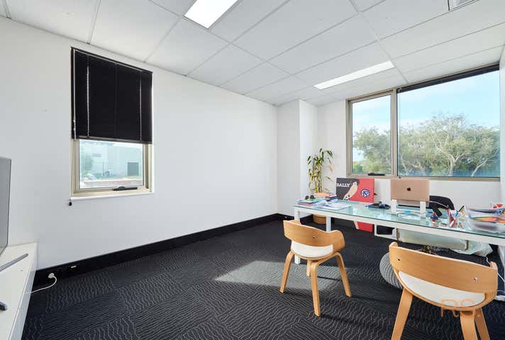 6/119-125 Ocean Beach Road Sorrento VIC 3943 - Image 3