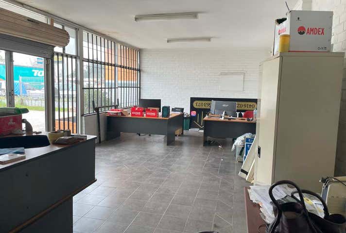 1706 Albany Highway Kenwick WA 6107 - Image 4