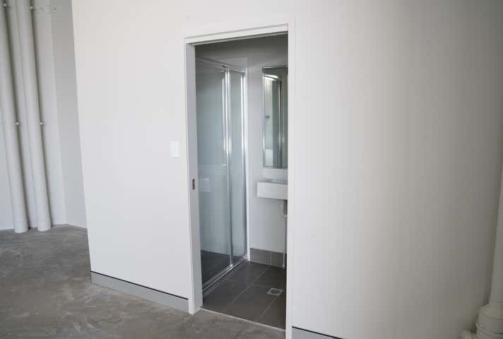 3 Flagstone Drive Burleigh Heads QLD 4220 - Image 4