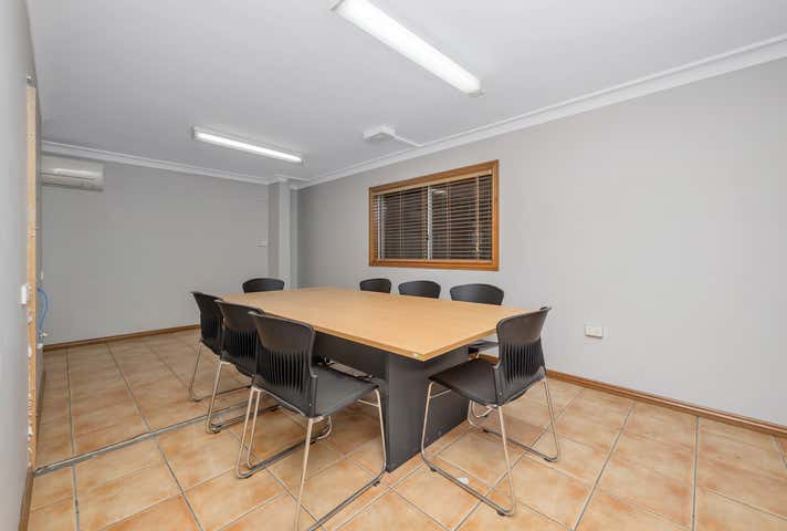 25 Whitehouse Street Garbutt QLD 4814 - Image 5