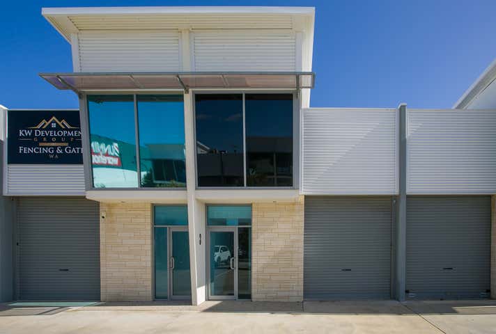 Unit 3, 9 Caloundra Rd Clarkson WA 6030 - Image 4