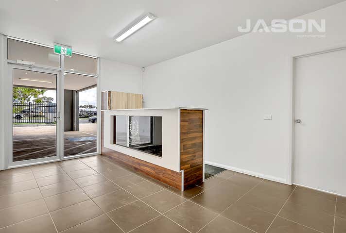 2/5 Grasslands Avenue Craigieburn VIC 3064 - Image 6
