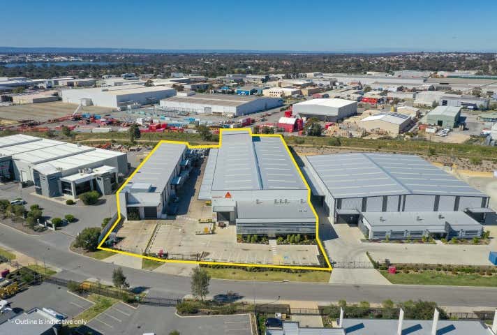 61 Bushland Ridge Bibra Lake WA 6163 - Image 3