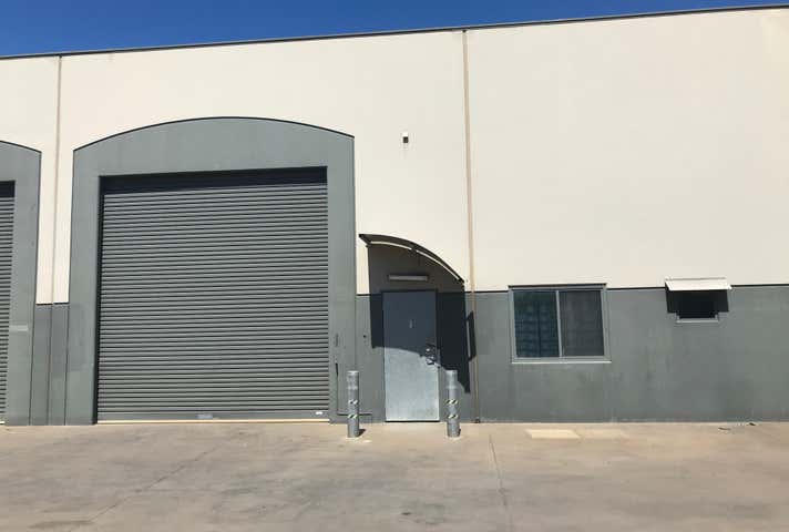 3/10 Dickens Place Armadale WA 6112 - Image 4