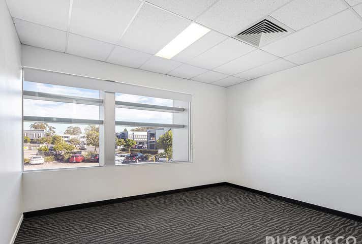 7/3-19 University Drive Meadowbrook QLD 4131 - Image 9