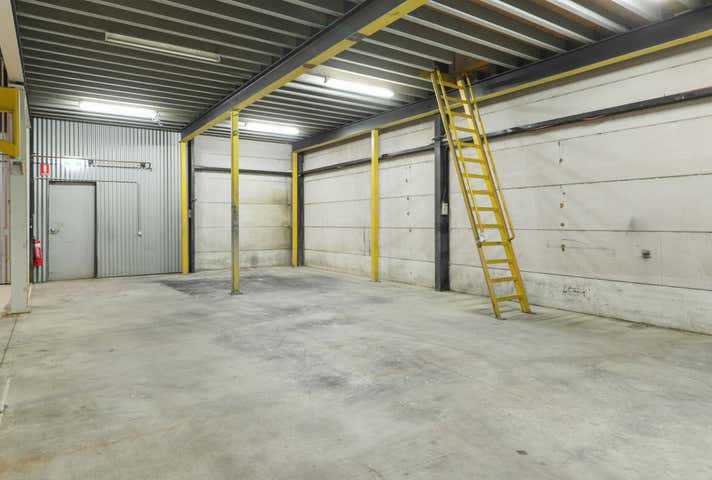 11 Carmichael Street Raymond Terrace NSW 2324 - Image 9