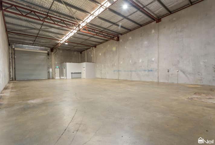 25 Keates Road Armadale WA 6112 - Image 5