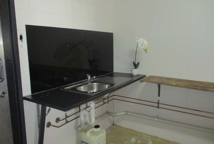 Redlynch Shopping Village, Lot 3, 2-4 Redlynch Intake Road Redlynch QLD 4870 - Image 4