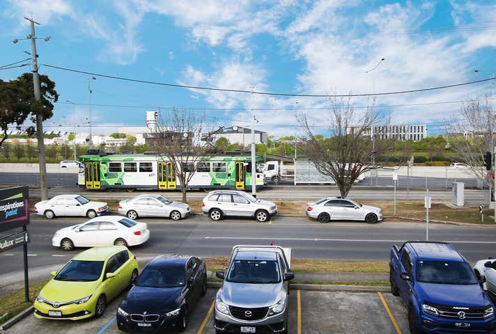 Level 1, 67L Matthews Avenue Airport West VIC 3042 - Image 11