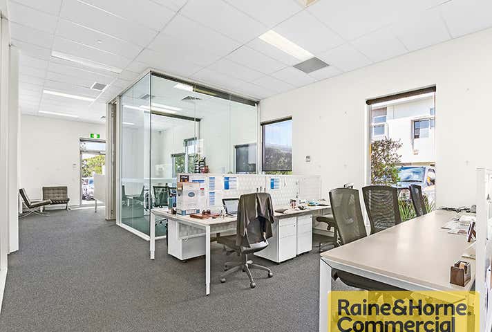 2/67 Depot Street Banyo QLD 4014 - Image 8