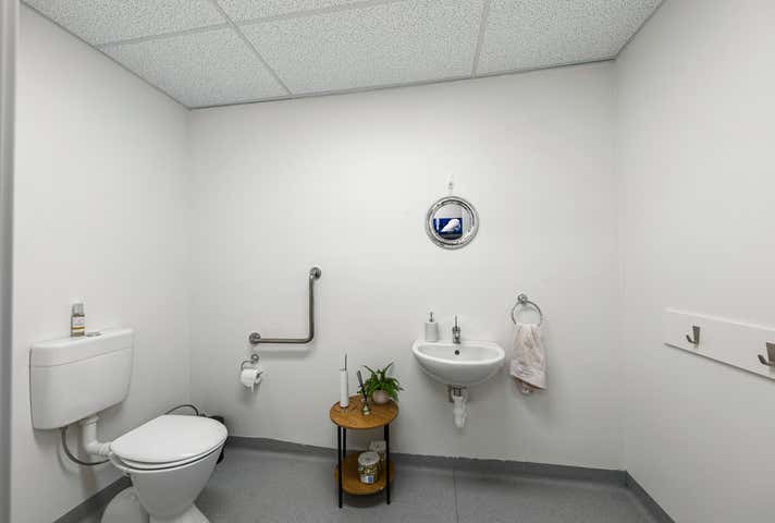 2/133 Lawes Street East Maitland NSW 2323 - Image 12