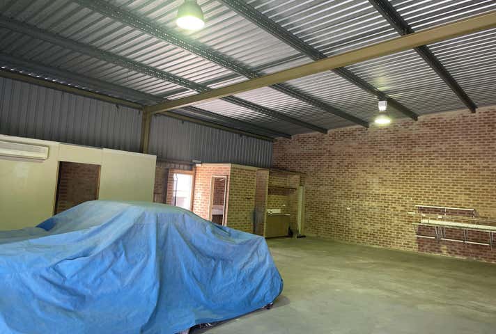 1/33 Gillam Drive Kelmscott WA 6111 - Image 12