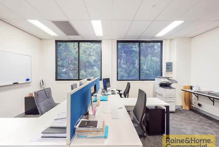 8/691 Albany Creek Road Albany Creek QLD 4035 - Image 4