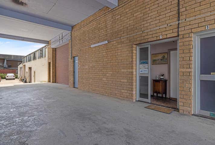 15 Orchard Road Brookvale NSW 2100 - Image 2