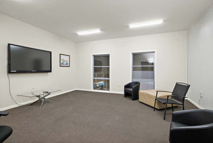40 Portside Crescent Maryville NSW 2293 - Image 8