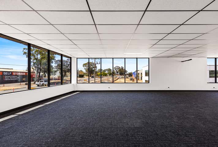 8-16 Rohs Road East Bendigo VIC 3550 - Image 4