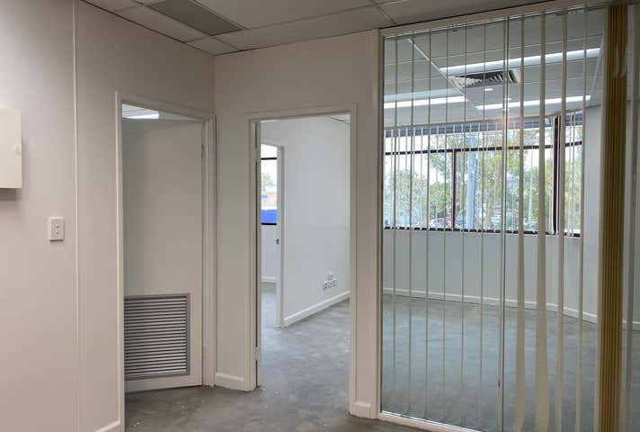 Suite 4, 66 Duporth Avenue Maroochydore QLD 4558 - Image 2