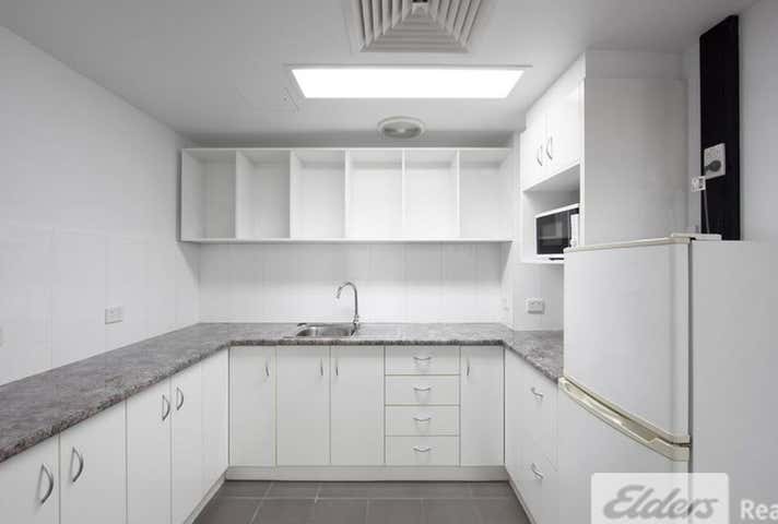 6 Heussler Terrace Milton QLD 4064 - Image 6