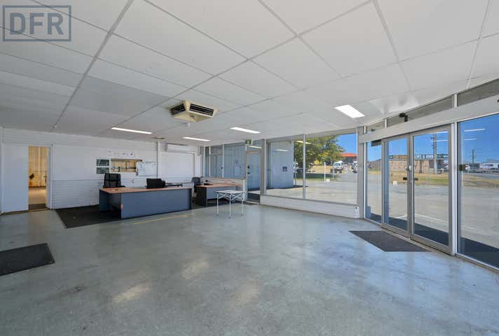 436 Carrington Street Hamilton Hill WA 6163 - Image 17