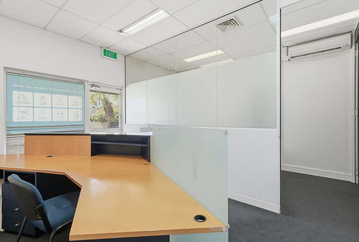 Units 1-2, 39 King George Street Innaloo WA 6018 - Image 17