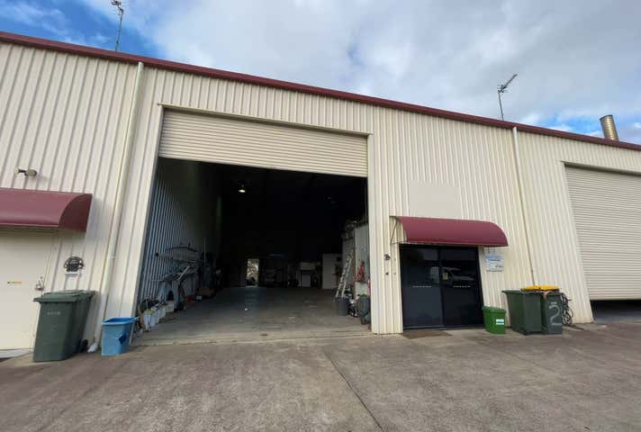 2/16-18 Driftwood Court Urangan QLD 4655 - Image 1