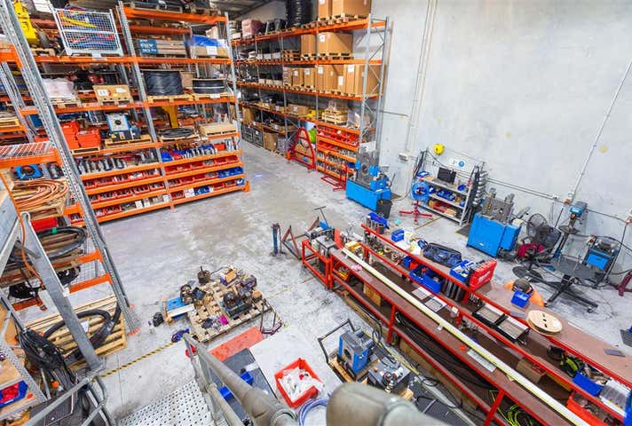 42 Bushland Ridge Bibra Lake WA 6163 - Image 15