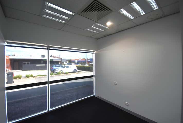 1-2/324 Griffith Road Lavington NSW 2641 - Image 7