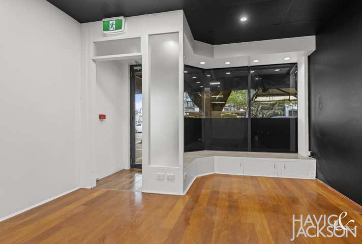 19/137 Racecourse Road Ascot QLD 4007 - Image 7