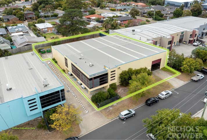 17 Sir Laurence Drive Seaford VIC 3198 - Image 9