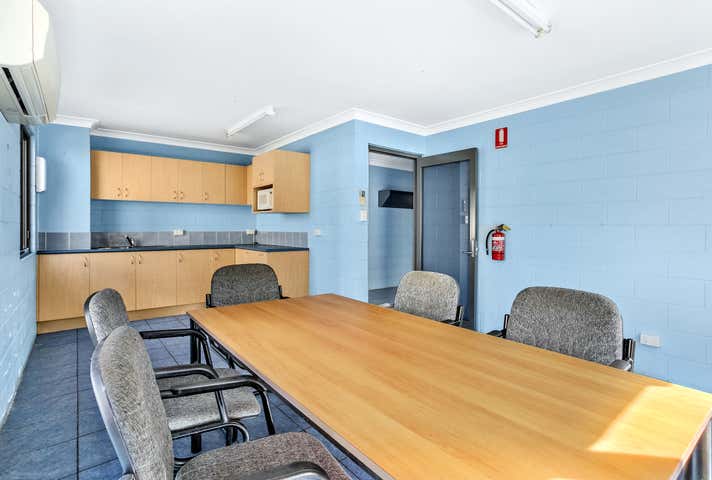 18 Chambers Road Woodford QLD 4514 - Image 9