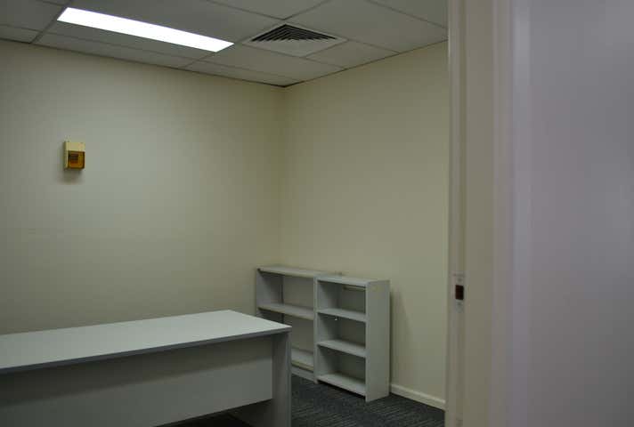 Suite 4/8-10 CLARKE STREET Earlwood NSW 2206 - Image 5
