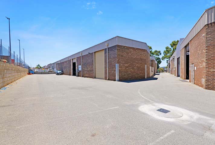 2/11 Anvil Way Welshpool WA 6106 - Image 13