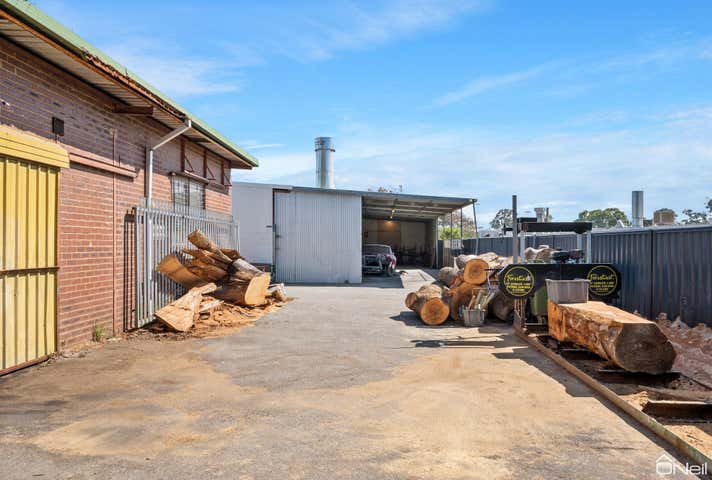 10 Tinga Place Kelmscott WA 6111 - Image 21