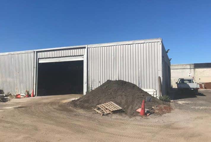 236 Gnangara Rd Landsdale WA 6065 - Image 8