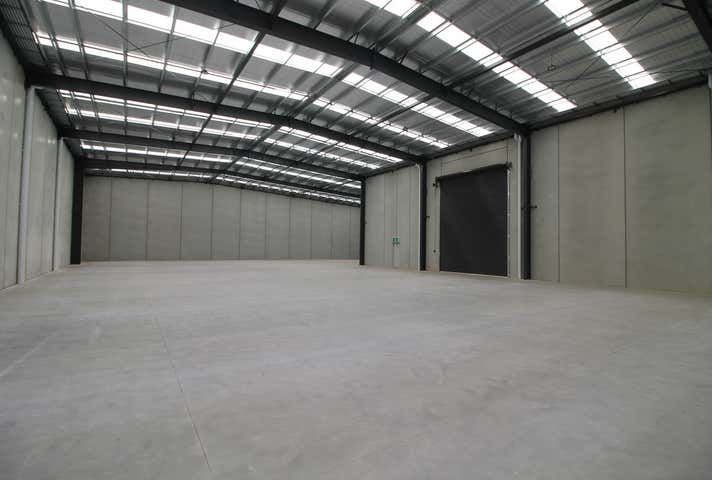 41 Volk Road Cranbourne West VIC 3977 - Image 9