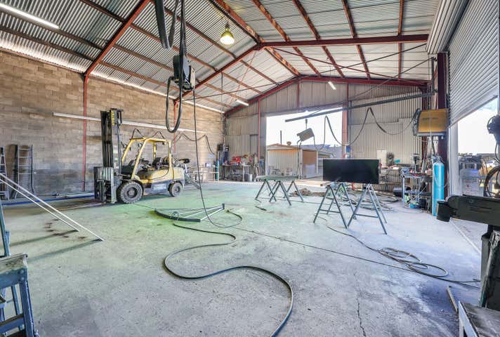 36 Dampier Street Taminda NSW 2340 - Image 4