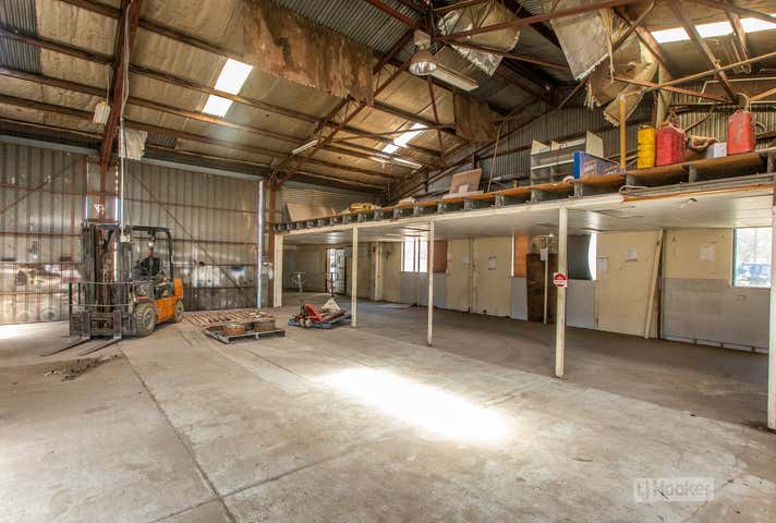 2 George Cres Ciccone NT 0870 - Image 13