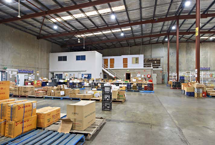 11-13 Callistemon Close Warabrook NSW 2304 - Image 6