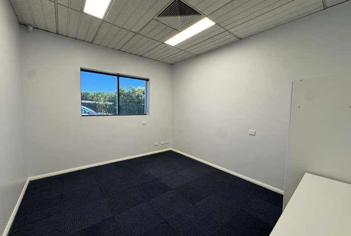1/1 Greygown Street Wodonga VIC 3690 - Image 5
