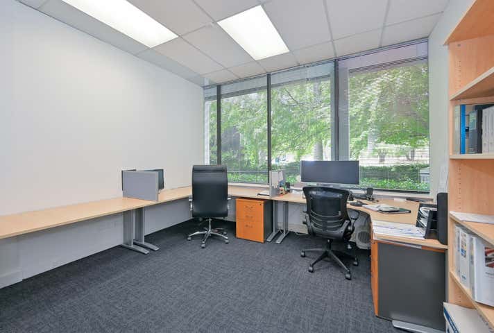 1/72 Kings Park Road West Perth WA 6005 - Image 17