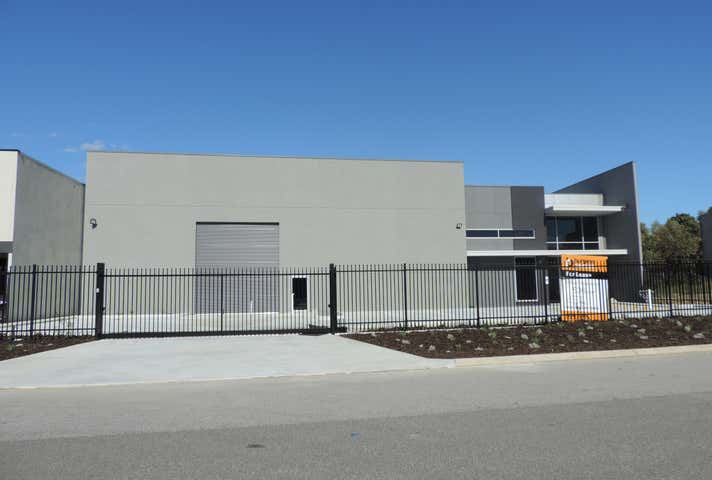 5 Lerista Court Bibra Lake WA 6163 - Image 6