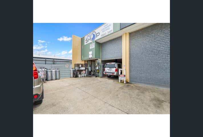 1/60 Beach Street Kippa-Ring QLD 4021 - Image 1