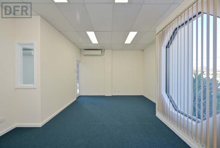 31 Manning Road Cannington WA 6107 - Image 13